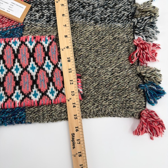 Mimi & Maggie Kids Nomad Yarn Poncho Multi Color One Size 4-6 Tassels Hooded - Picture 6 of 8